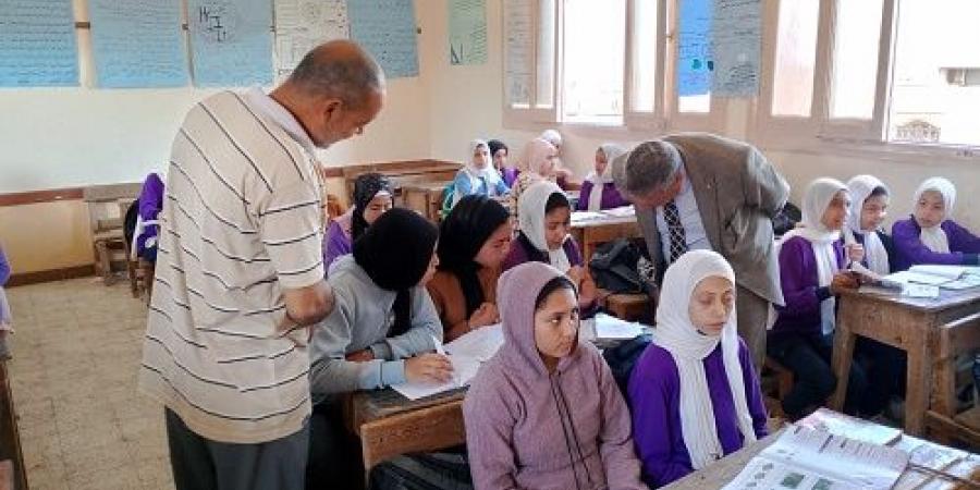 وكيل تعليم البحيرة  يتفقد  مدارس ايتاى البارود