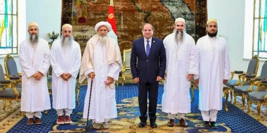 الرئيس السيسي يشيد بمشروعات طائفة ”البهرة” التنموية والخيرية في مصر