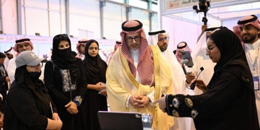 معرض هندسي بفرع جامعة المؤسس في رابغ