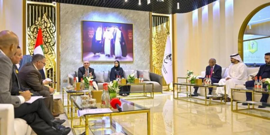 جامعة دبي الطبية تطلق أول مشروعين طبيين عالمياً يعملان بالذكاء الاصطناعي