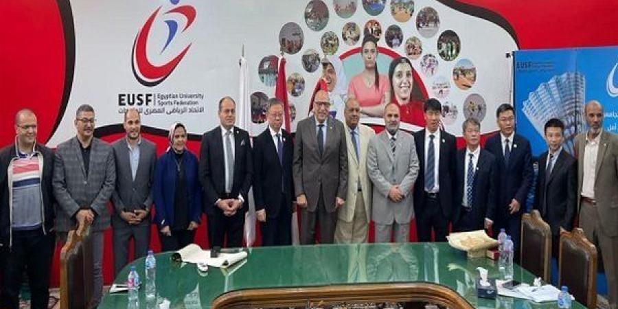 وزير التعليم العالي يعزز التعاون الدولي في الرياضة الجامعية مع الصين