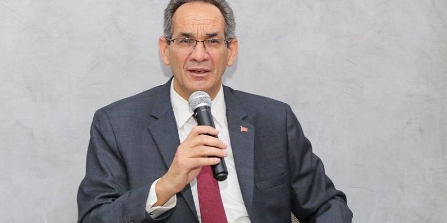 وزير التعليم العالي يطلع في زيارة عمل إلى ولاية قابس على المشاريع المبرمجة بالجهة