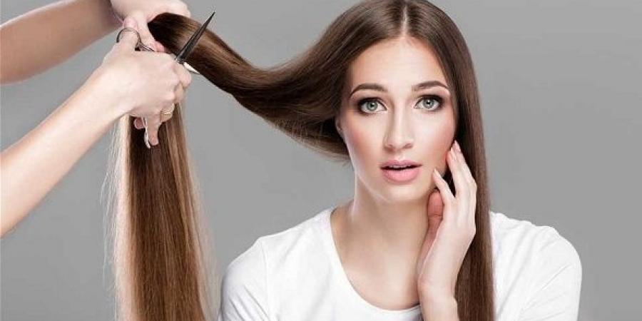 تفسير حلم قص الشعر .. دلالاته النفسية والرمزية حسب حالة الرائي