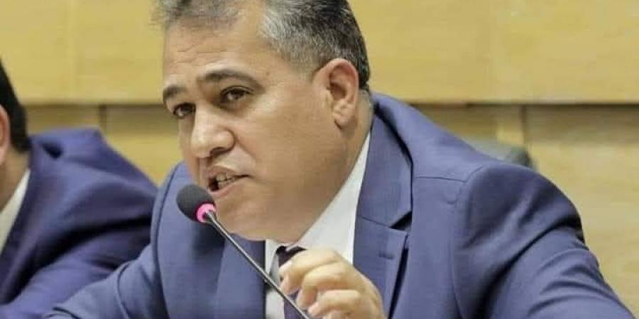 بالفيديو ..  النائب الهميسات يوجّه مذكرة للحكومة بعد فيديو الزميل هاشم الخالدي عن تعيينات المناصب العليا