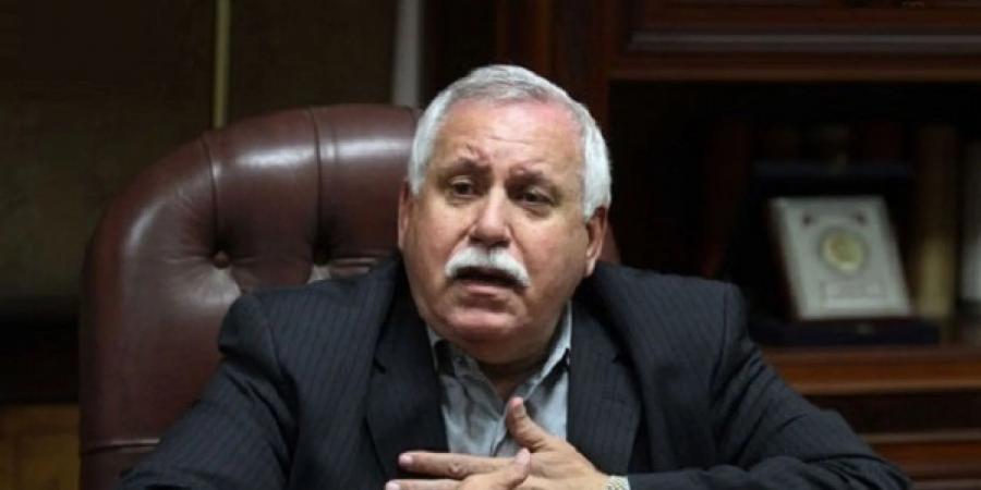 “الصناعات النسيجية” تطالب بحل أزمة تجديد التراخيص