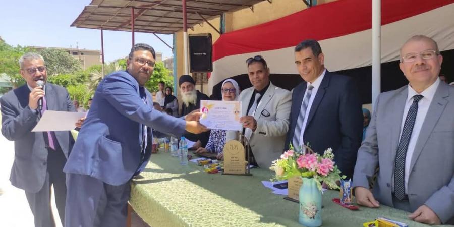 ختام الأنشطة الطلابية للتربية الموسيقية بالخانكة 