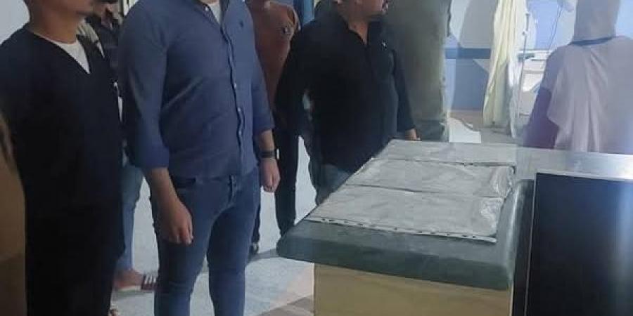 مرور مفاجئ لوكيل وزارةالصحة بمطروح على مستشفى الحمام المركزى ليلا