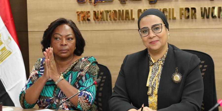 رئيسة القومي للمرأة تستقبل حرم رئيس دولة أنغولا