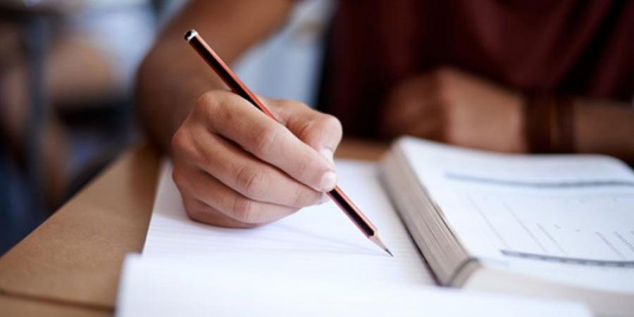 بنزرت: جلسات عمل حول الاستعدادات للامتحانات الوطنية وورشات حول امتحانات الثلاثي الثالث
