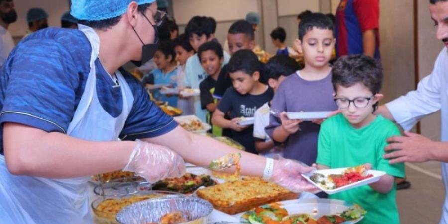 175  طالبا ومعلما في مسابقة ألذ طبق بمجمع بن عوف القرآني
