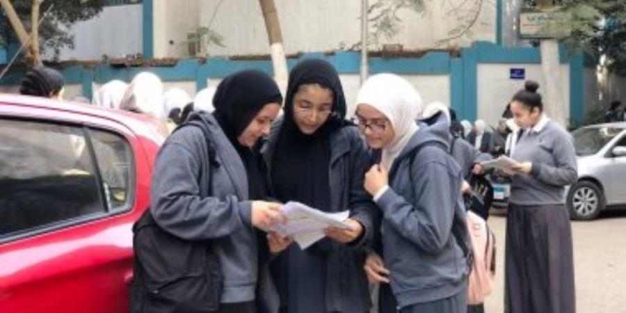 امتحانات الدبلومات الفنية.. رابط تسجيل استمارة التقدم قبل غلق ملء البيانات