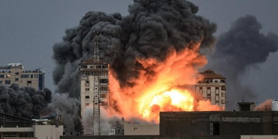 15 قتيلا بينهم أطفال في قصف إسرائيلي لمدرسة بغزة