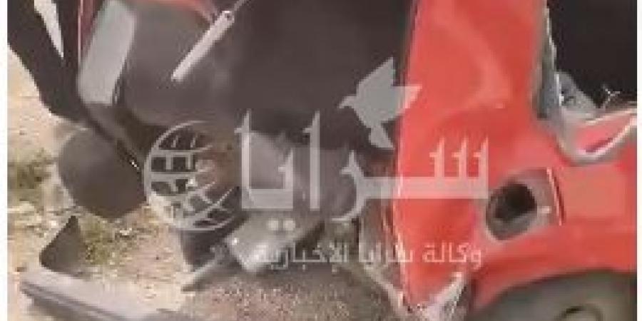 بالفييو  ..  (4) إصابات بحادث تصادم على طريق الشونه الشمالية