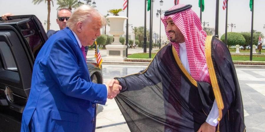 ولي العهد يستقبل الرئيس الأمريكي ويقيم مأدبة غداء رسمية تكريمًا له