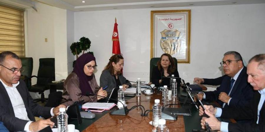 في برنامج التأهيل الصناعي...128 مليارا لدعم مؤسسات تونسية