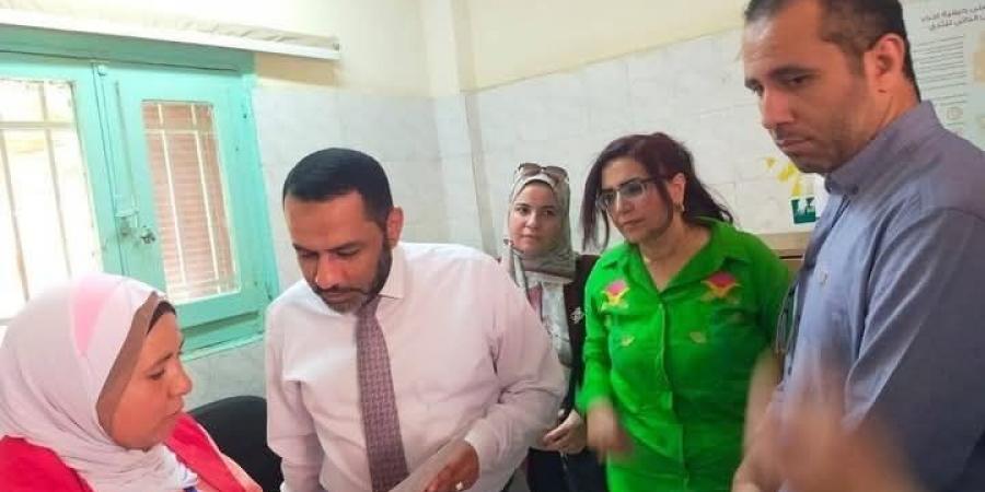 مساعد وزير الصحة يختتم الزيارة التفقديةللمنشآت الصحية بالمنيا 