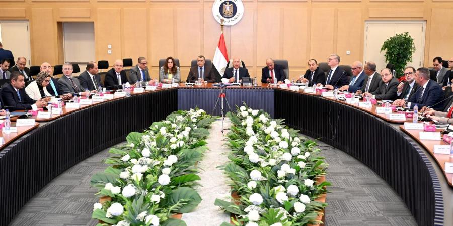 تعزيز النظام الرقابي على السلع والمنتجات المحلية أو المستوردة