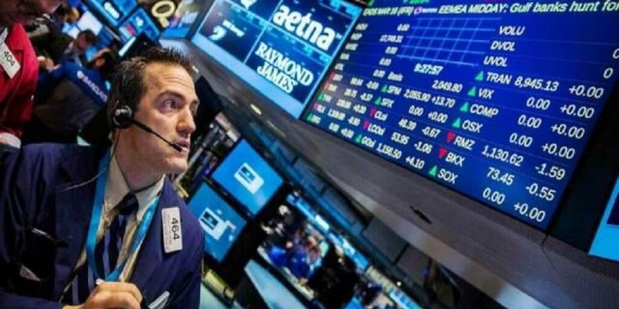 الأسهم الأمريكية تتراجع بنهاية تعاملات الثلاثاء مع ترقب نتائج المفاوضات النووية