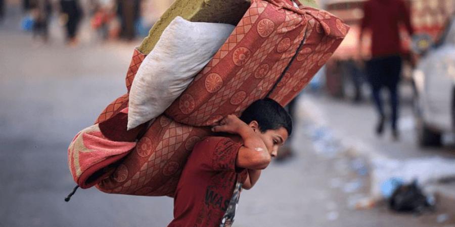 وزير الخارجية الأمريكي ينفي إجبار الفلسطينيين على مغادرة غزة