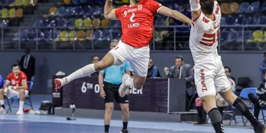 رجال يد الأهلي في مواجهة نارية امام الزمالك في نهائي كأس افريقيا