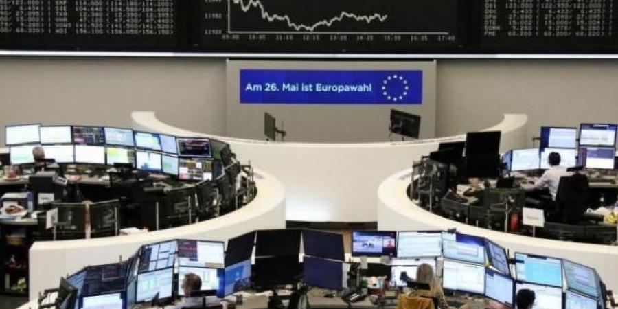 ارتفاع الأسهم الأوروبية مسجلة مكاسب لسادس أسبوع على التوالي