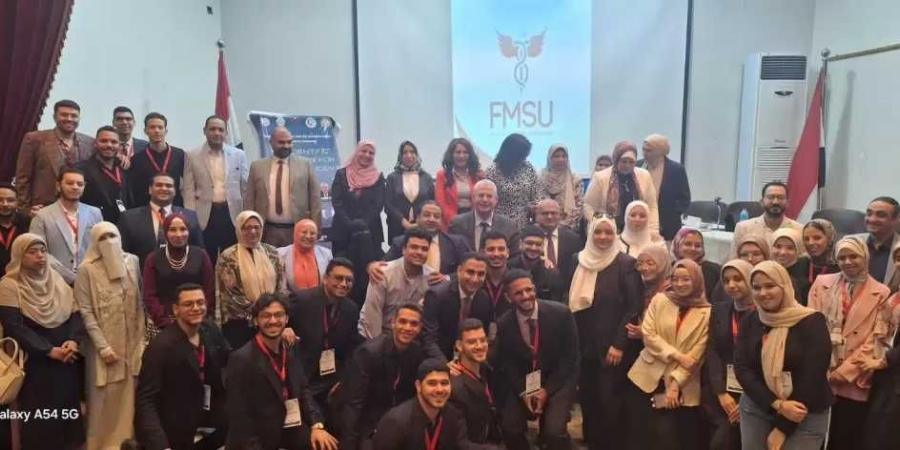 كلية الطب البشري quot; جامعة بني سويفquot; تنُظم المؤتمر العلمي الطلابي الأول بالتعاون مع نقابة الأطباء