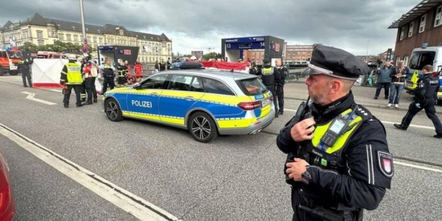 إصابة 17 شخصًا في هجوم بمحطة قطار مدينة هامبورج الألمانية