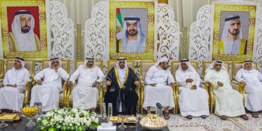 محمد بن سعود والشيوخ يحضرون أفراح عائلتي كشواني والبلوشي