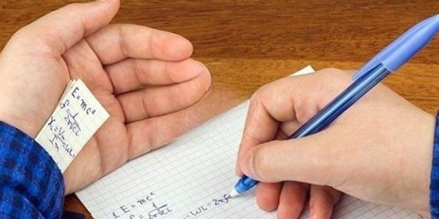 تداول اللغة العربية يضرب امتحانات الدبلومات الفنية 2025 والتعليم تتحرك فورًا