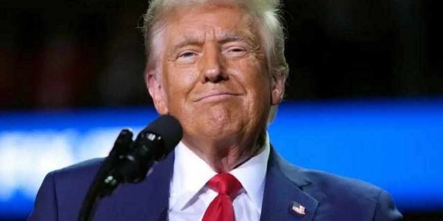 محكمة استئناف أمريكية تعيد العمل بتعريفات ترامب الجمركية مؤقتاً