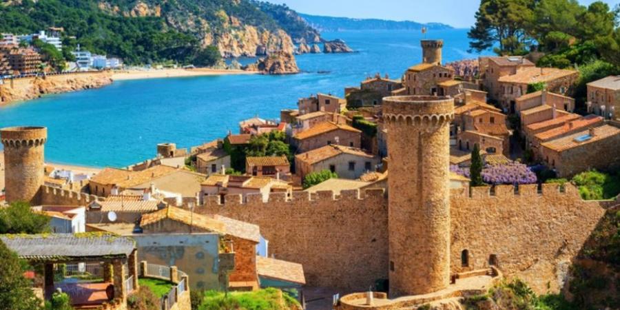 أشهر وأفضل المواقع في كاتالونيا