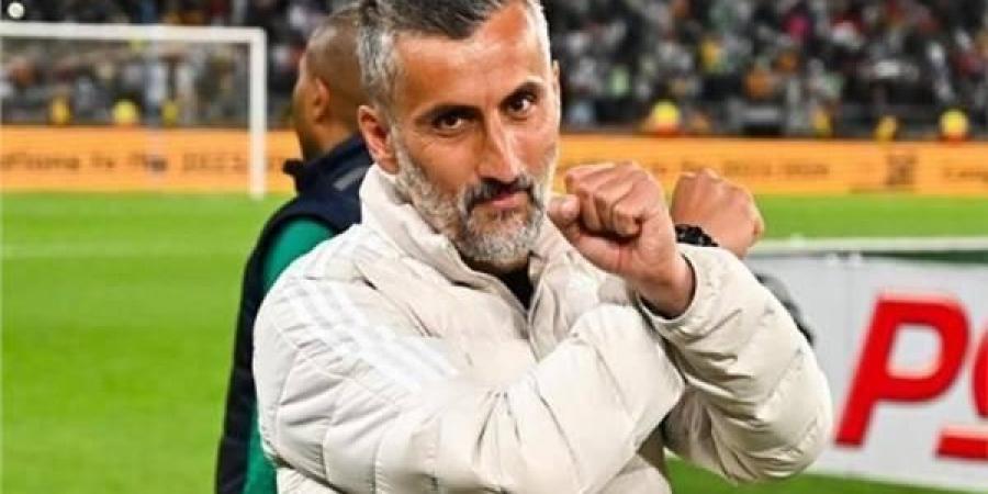 الأهلي المصري يتعاقد مع ريبيرو ويودع ربيعة وأكرم