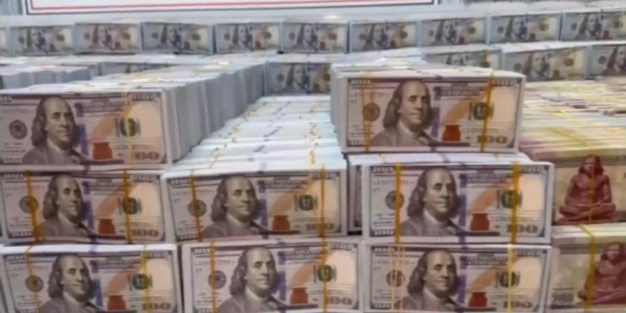 قبل توزيعها.. الشرطة التركية تضبط عملات مزورة بقيمة 100 مليون يورو
