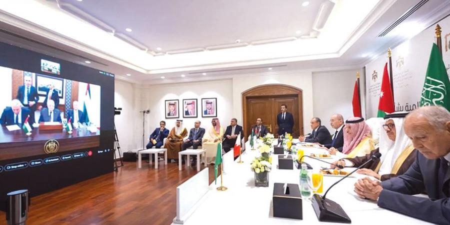 الوزارية العربية تُطلع الرئيس الفلسطيني على تحركاتها بشأن غزة