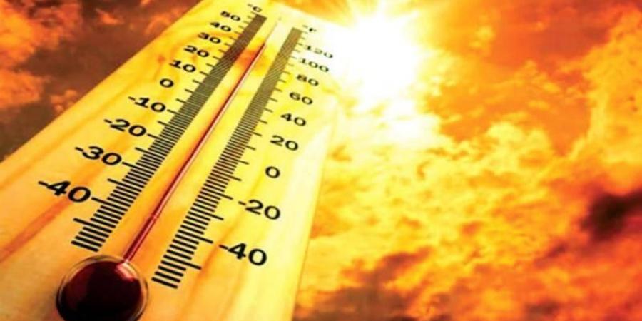 رياح مثيرة للرمال والأتربة تضرب جنوب مصر.. وتحذيرات من طقس غير مستقر