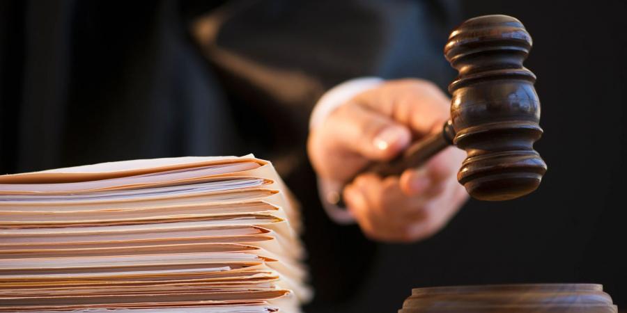 هذا ما تقرر في الرئيس الأول لمحكمة التعقيب المعفى الطيب راشد ورجل الأعمال نجيب اسماعيل