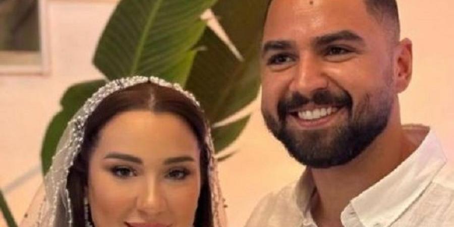 أول تعليق من زوج أسما شريف منير بعد زواجهما