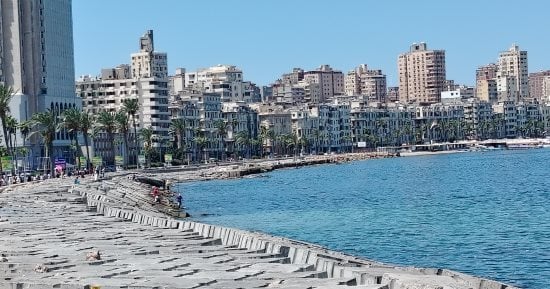 طقس اليوم.. أمطار ورياح بالمناطق والعظمى بالقاهرة 31 درجة